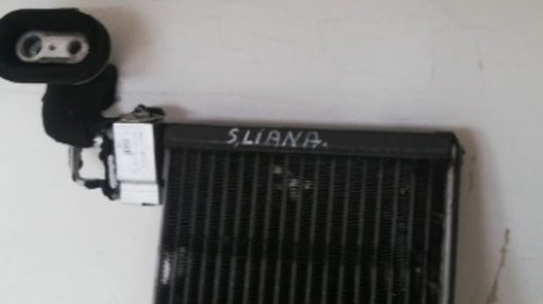 Radiator clima interior Suzuki Liana  (M00033)