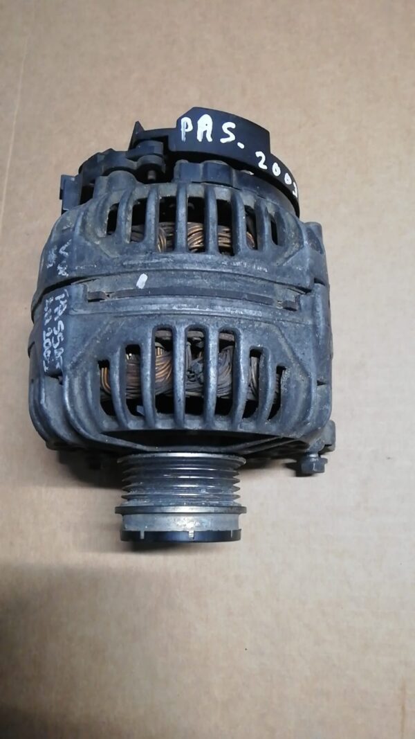 Alternator VW Passat 1.9 TDI 2003  (M00418)