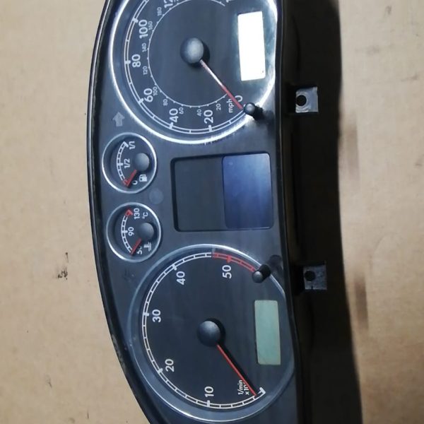 Ceasuri bord VW Passat GB 2004  (M00459)