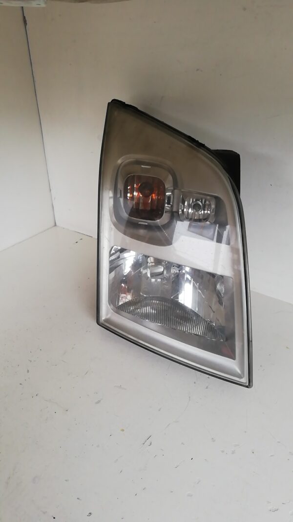 Far dreapta Ford Transit 2007