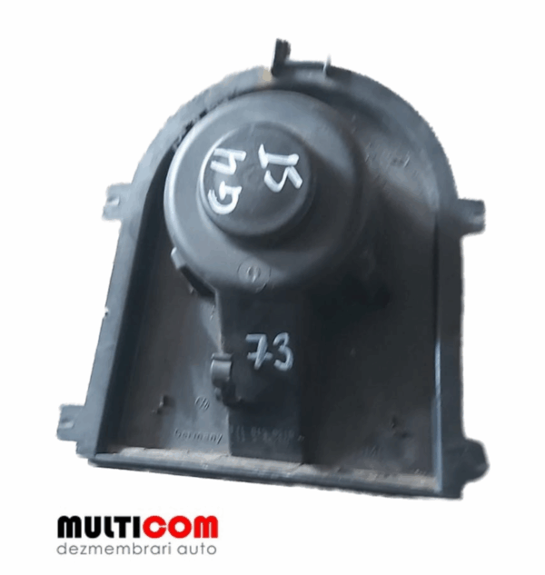 Ventilator habitaclu VW Golf 4 cod 1J1819021B