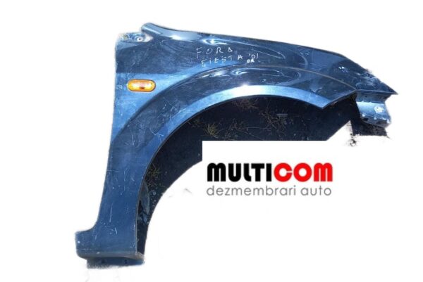 Aripa dreapta fata Ford Fiesta 2001 neagra