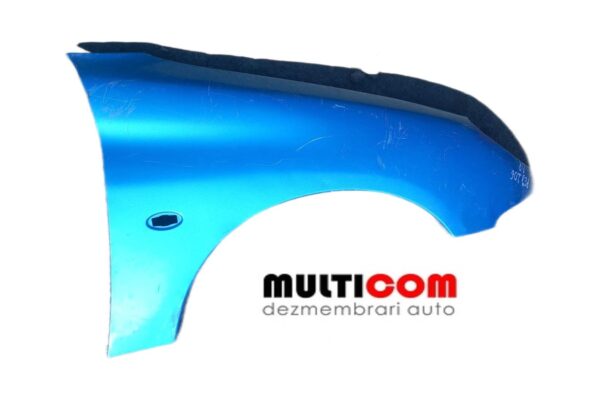 Aripa dreapta fata Peugeot 206 albastra
