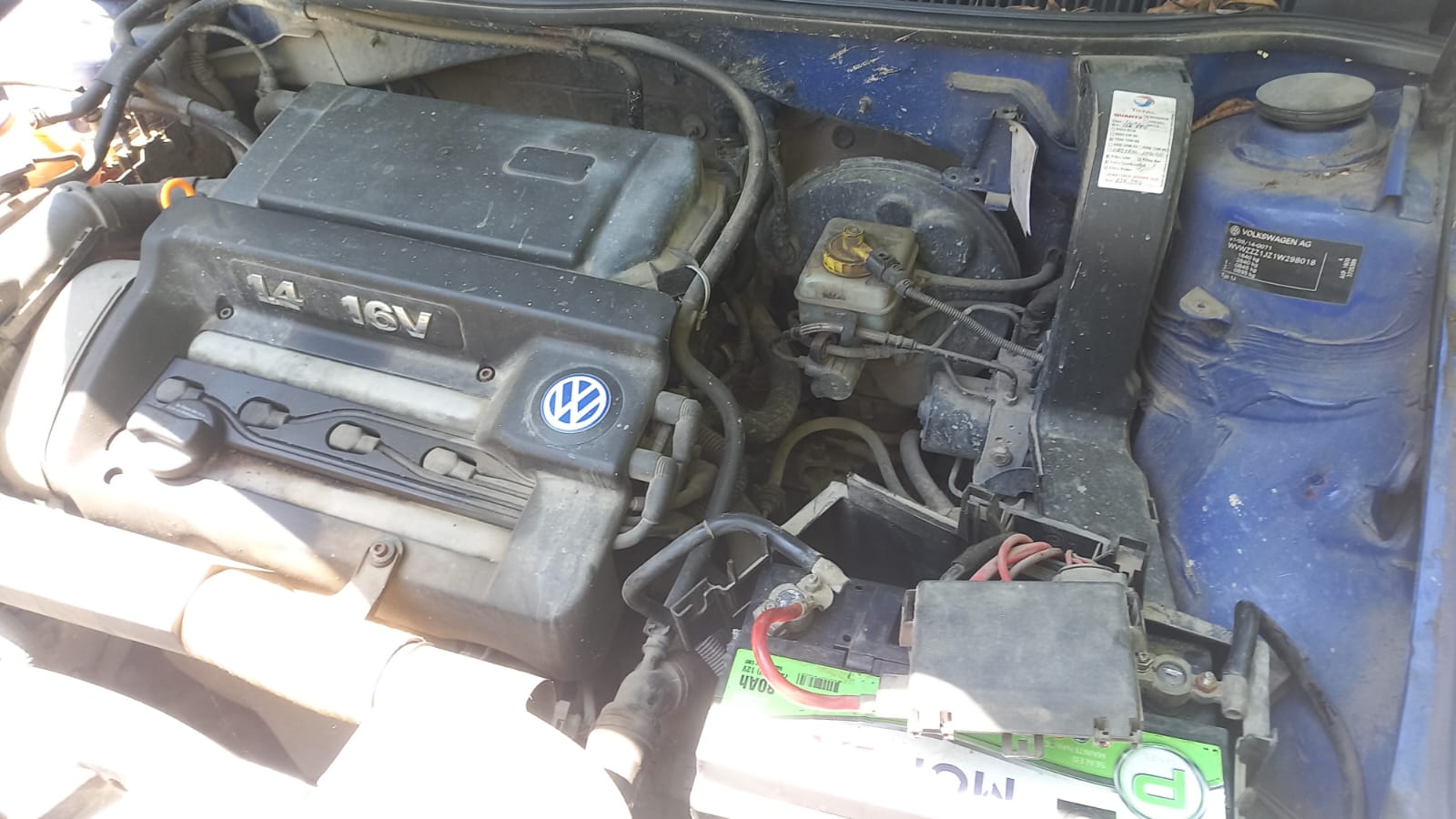 Dezmembram VW Golf 4 1.4 AXP 2001 - imagine 5