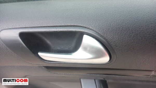 Clapeta deschidere usa interior dreapta fata VW Golf 6