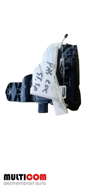 Incuietoare electrica usa stanga spate VW Passat B5.5