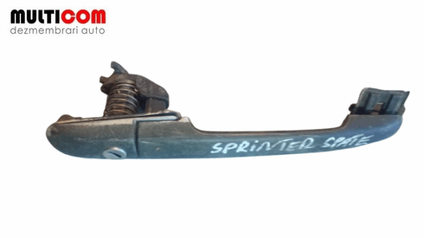 Maner usa spate Mercedes Sprinter