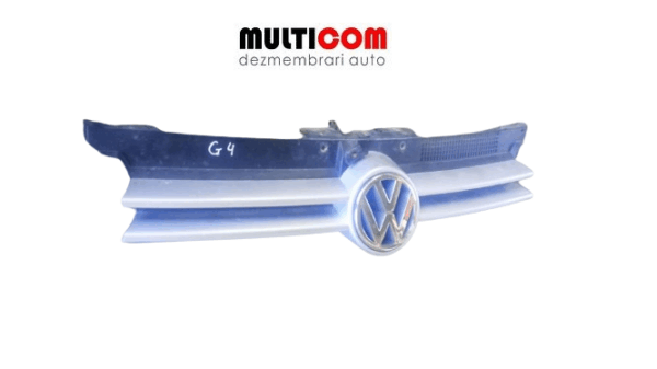 Grila cu emblema VW Golf 4 (argintie)