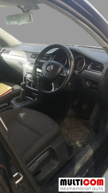 Dezmembram Skoda Superb, an fabricatie 2015, 1.6 diesel - imagine 5
