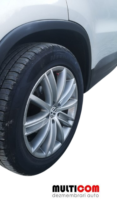 Dezmembram VW Tiguan, an fabricatie 2011, 2.0 TDI, cod motor CBA - imagine 5