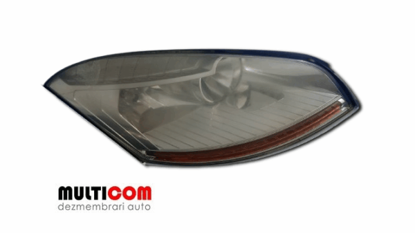 Far dreapta Citroen C4 Picasso 2008 - EU