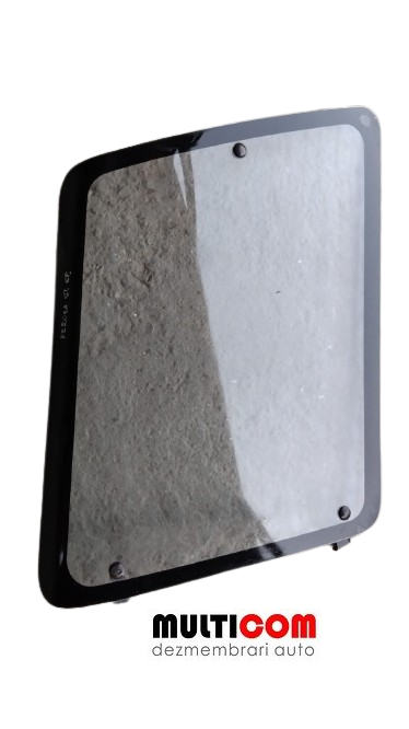 Geam lateral stânga spate Daihatsu Feroza