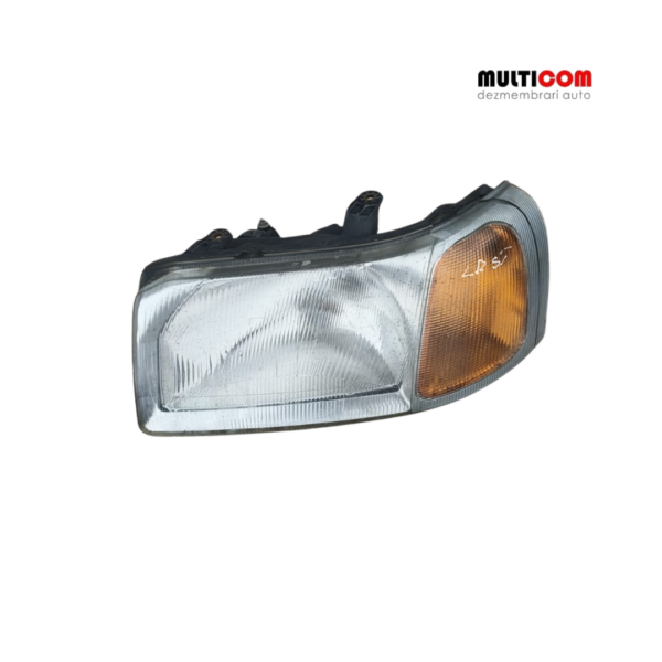 Far stânga Land Rover Freelander