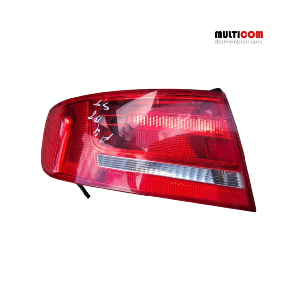 Stop stânga Audi A4 B8 limuzină